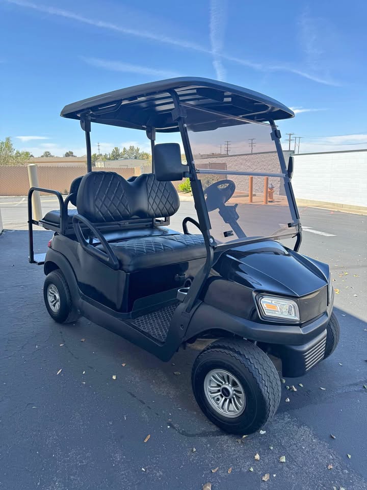 2021 Club Car Tempo Golf Cart newer trojan batteries